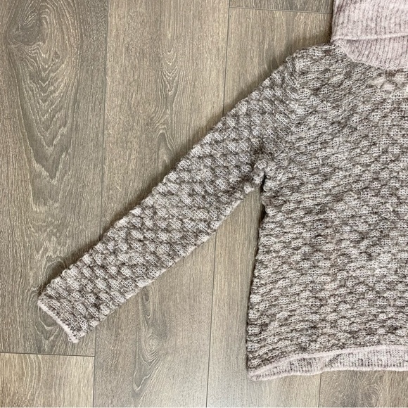 Anthropologie One Grey Day Sweater Turtleneck Knit Mohair Wool Size Small - Picture 7 of 16